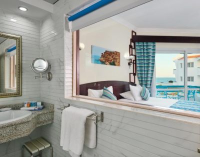 Dreams Beach Resort 5*